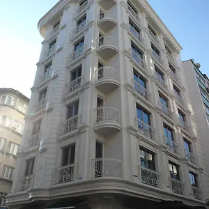 Le Mirage 4*, İstanbul Türkiye