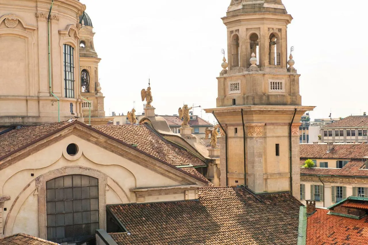 Bnbutler - Duomo Apartment - Galleria Unione Milan Italy